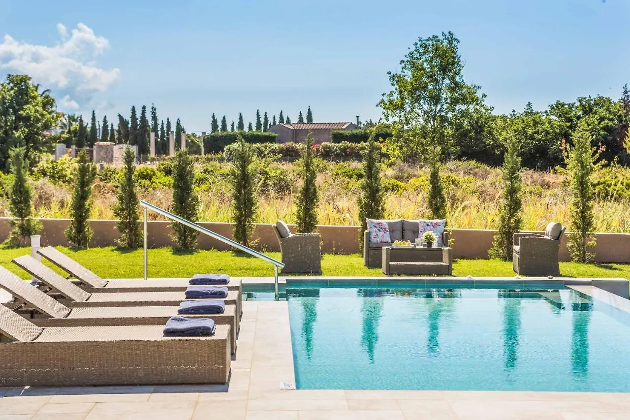 Villa Koralli Svoronata